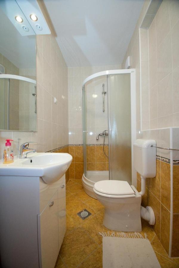Apartament Briest *