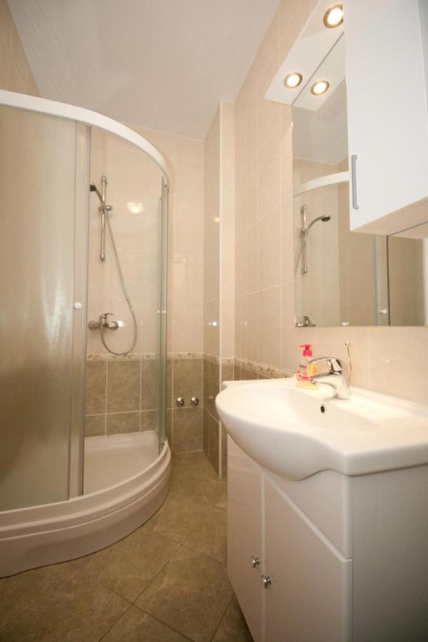Apartament Briest *