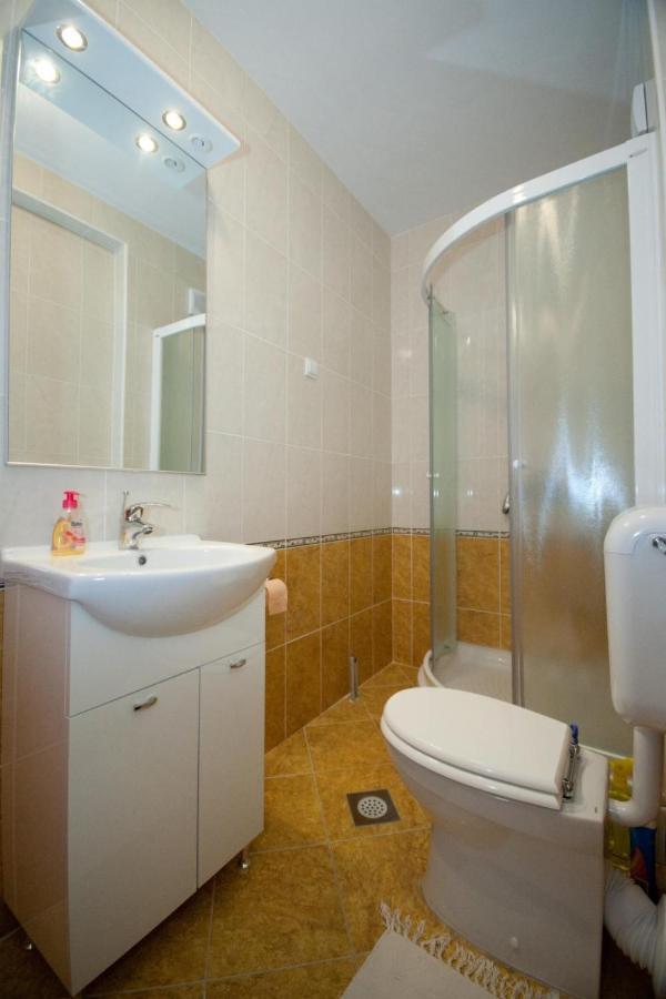 Briest Apartament *